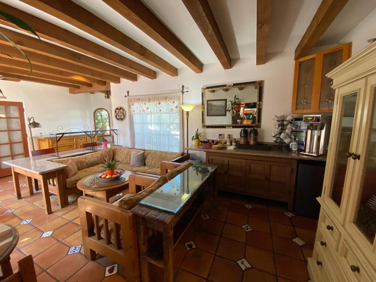 Villa Rosa Inn Santa Barbara Bagian luar foto
