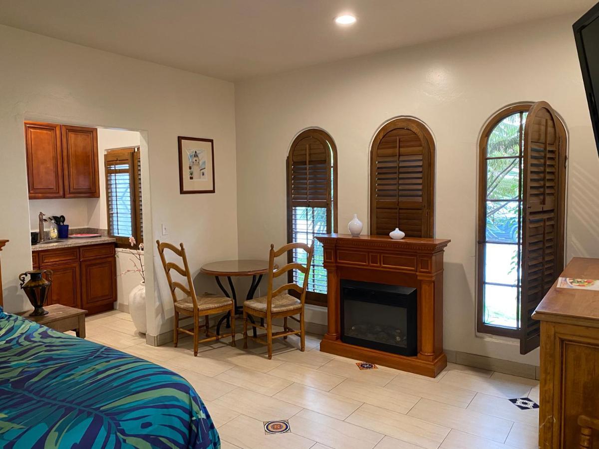 Villa Rosa Inn Santa Barbara Bagian luar foto
